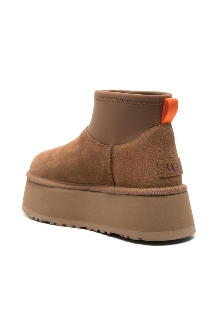 UGG Product 006