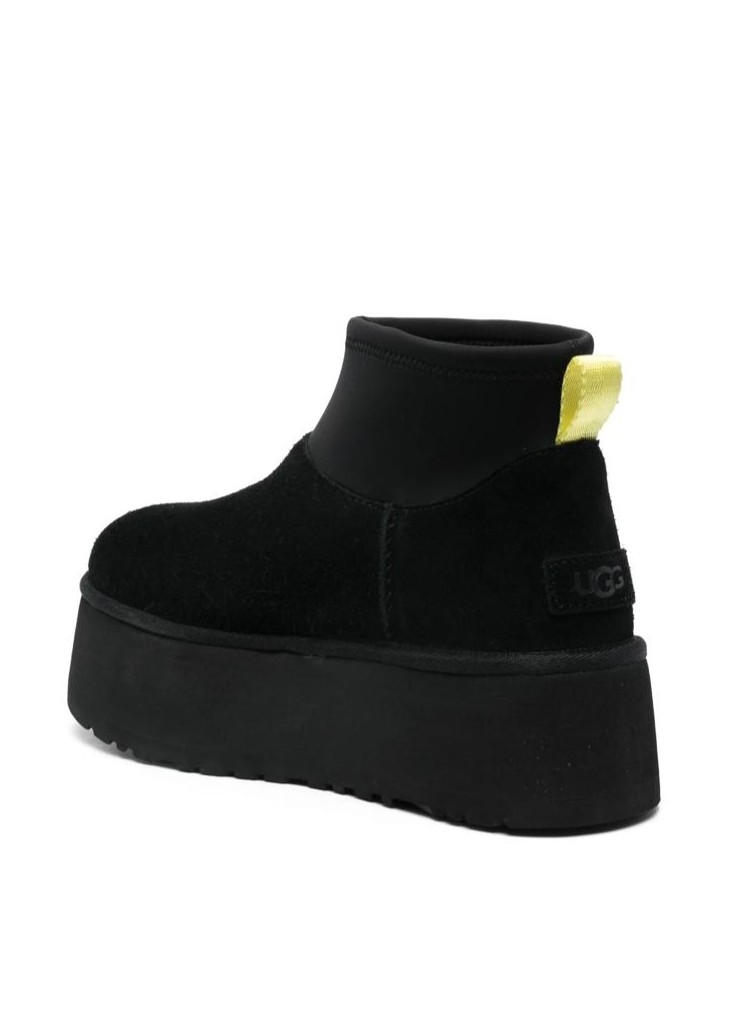 UGG Product 011 2